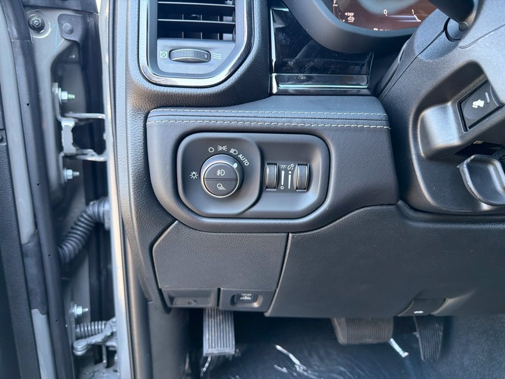 2027 RAM 3500 Limited
