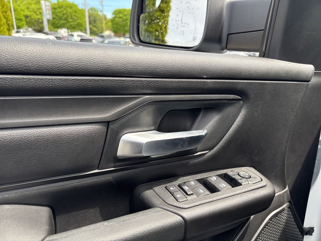 2026 RAM 1500 Express 4D Crew Cab