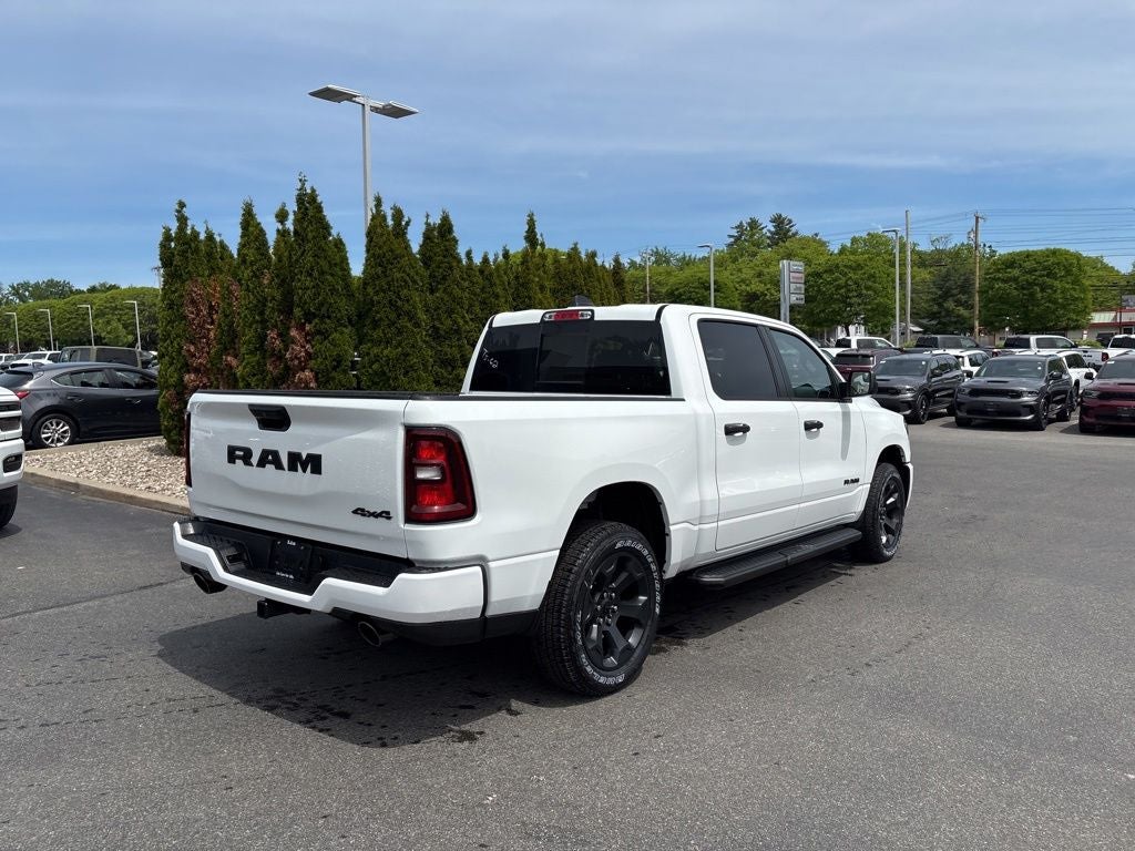 2026 RAM 1500 Express 4D Crew Cab