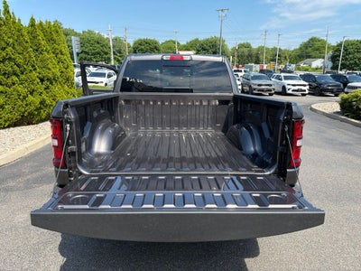 2026 RAM 1500 Express 4D Crew Cab