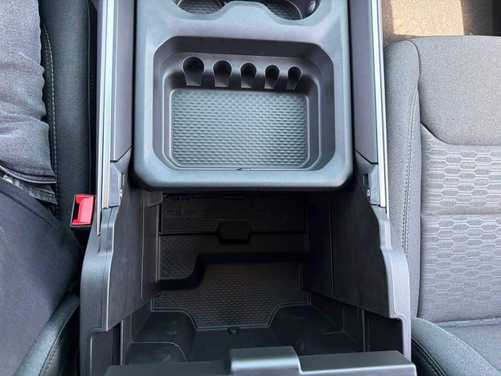 2026 RAM 1500 Express 4D Crew Cab