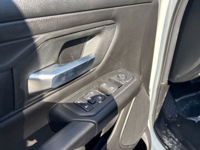 2026 RAM 1500 Express 4D Crew Cab