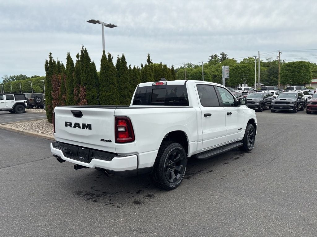 2026 RAM 1500 Express 4D Crew Cab