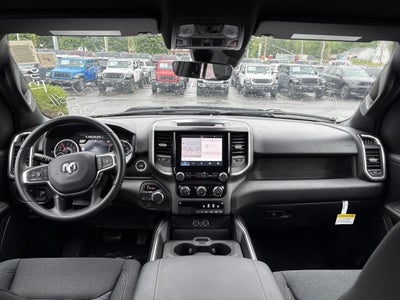 2026 RAM 1500 Express 4D Crew Cab