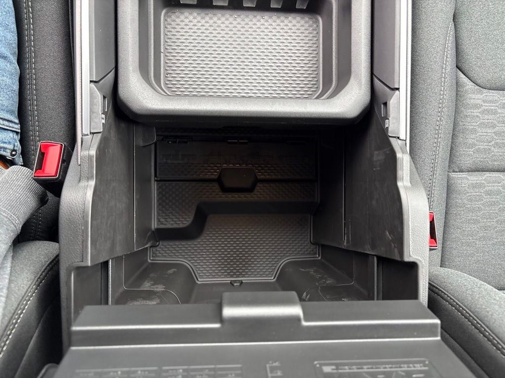 2026 RAM 1500 Express 4D Crew Cab