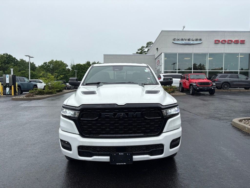 2026 RAM 1500 Express 4D Crew Cab