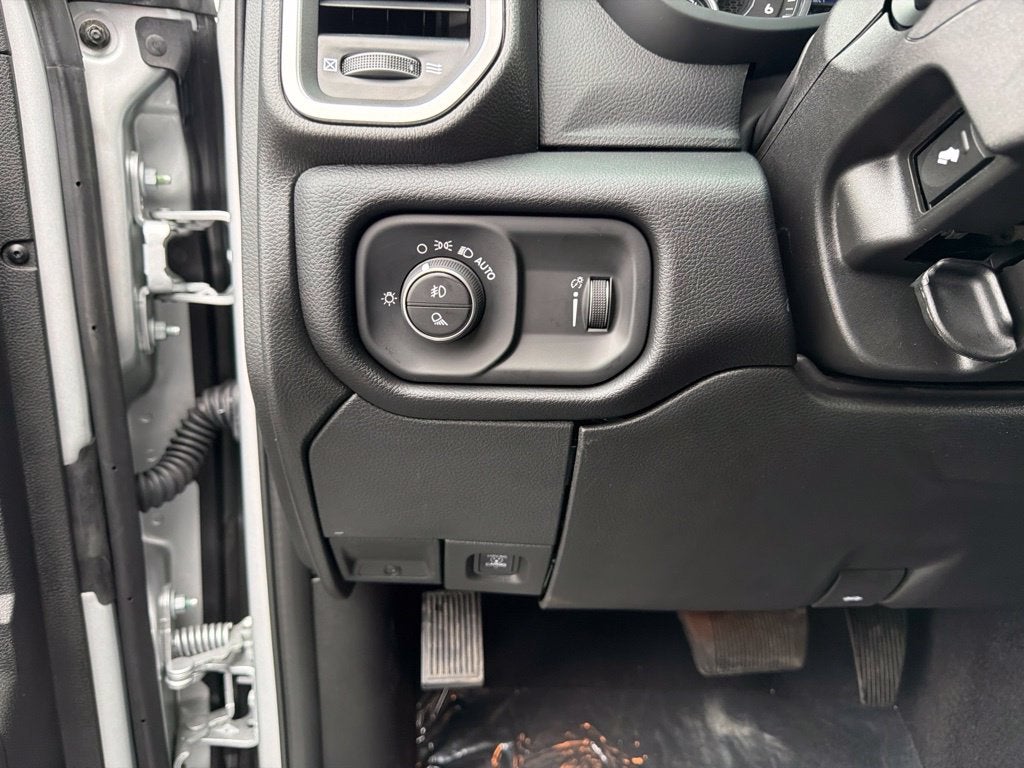 2027 RAM 2500 Big Horn