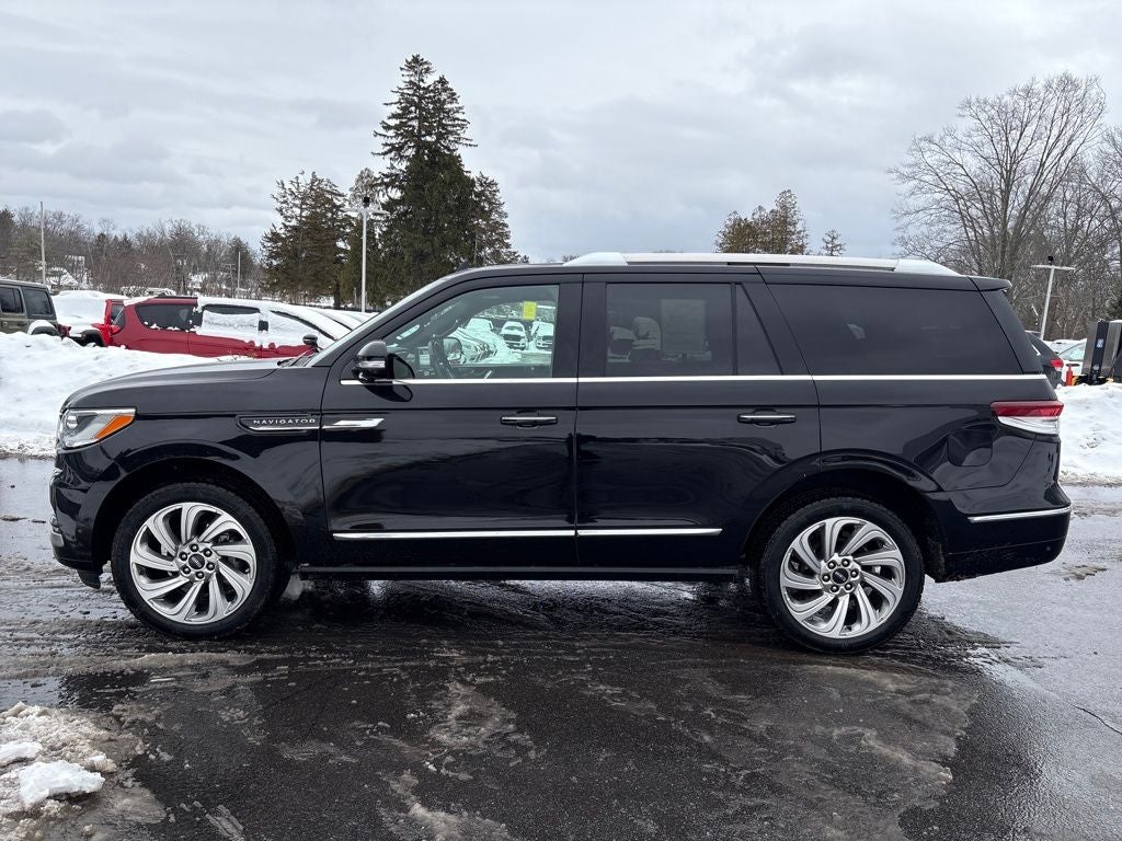 2024 Lincoln Navigator Premiere