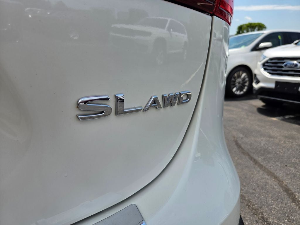 2022 Nissan Rogue Sport SL