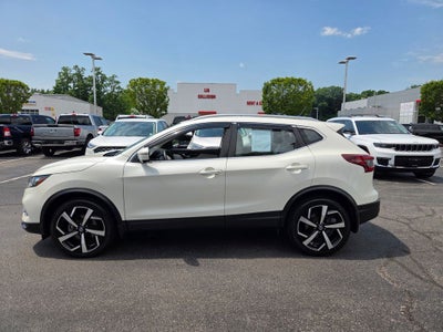2022 Nissan Rogue Sport SL