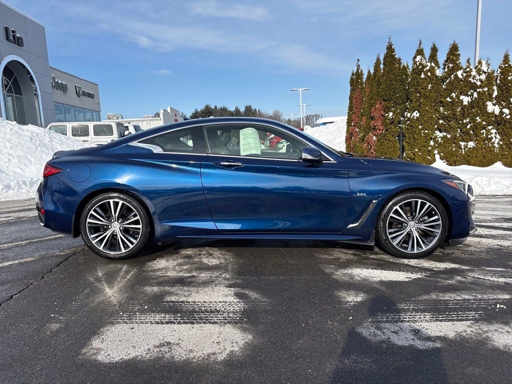 2017 INFINITI Q60 3.0t Premium