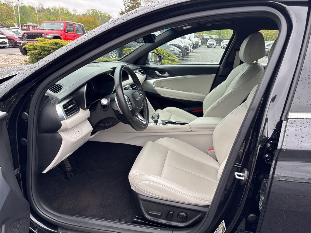 2024 Genesis G70 2.5T