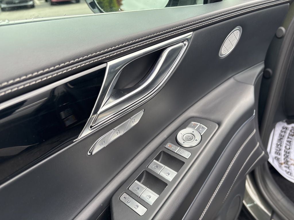 2025 Genesis GV80 2.5T