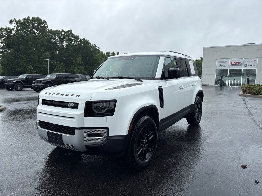 2025 Land Rover Defender 110 S
