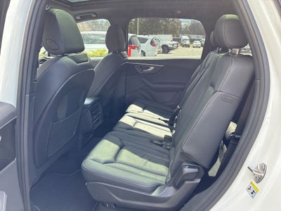 2025 Audi Q7 55 Premium Plus quattro