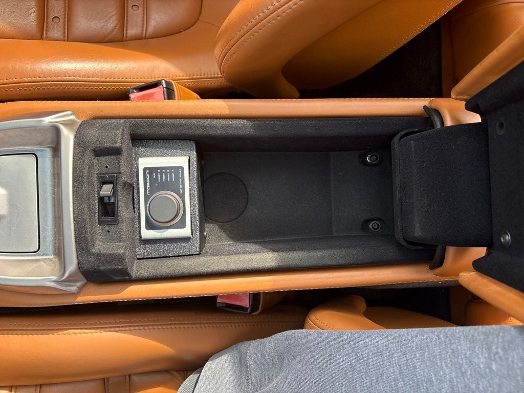 2010 Ferrari California Base