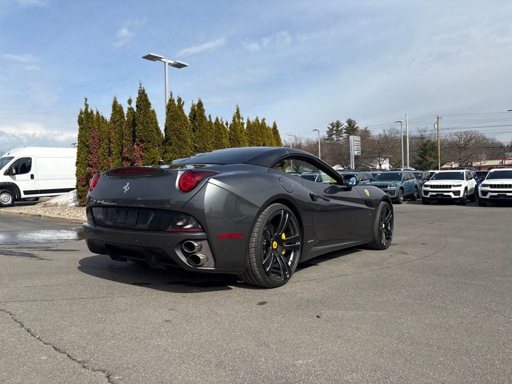 2010 Ferrari California Base