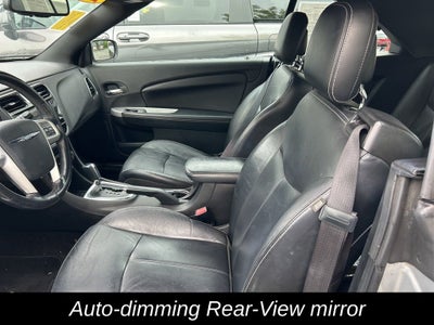 2011 Chrysler 200 Limited