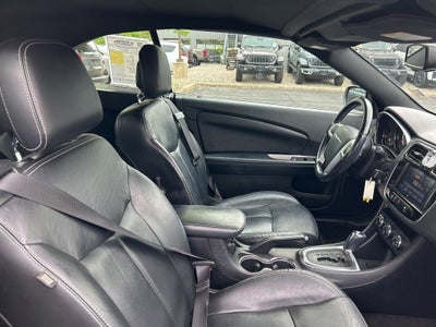 2011 Chrysler 200 Limited