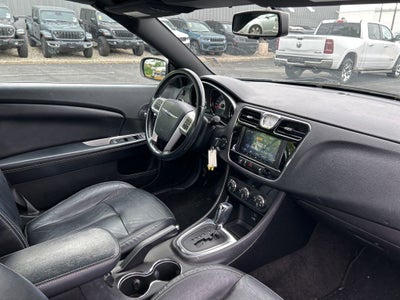 2011 Chrysler 200 Limited