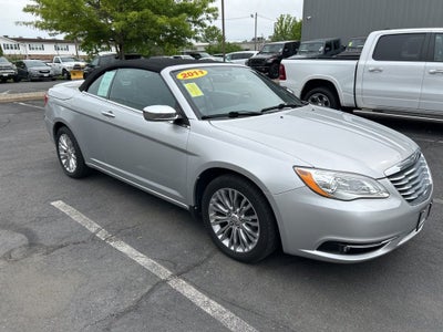 2011 Chrysler 200 Limited