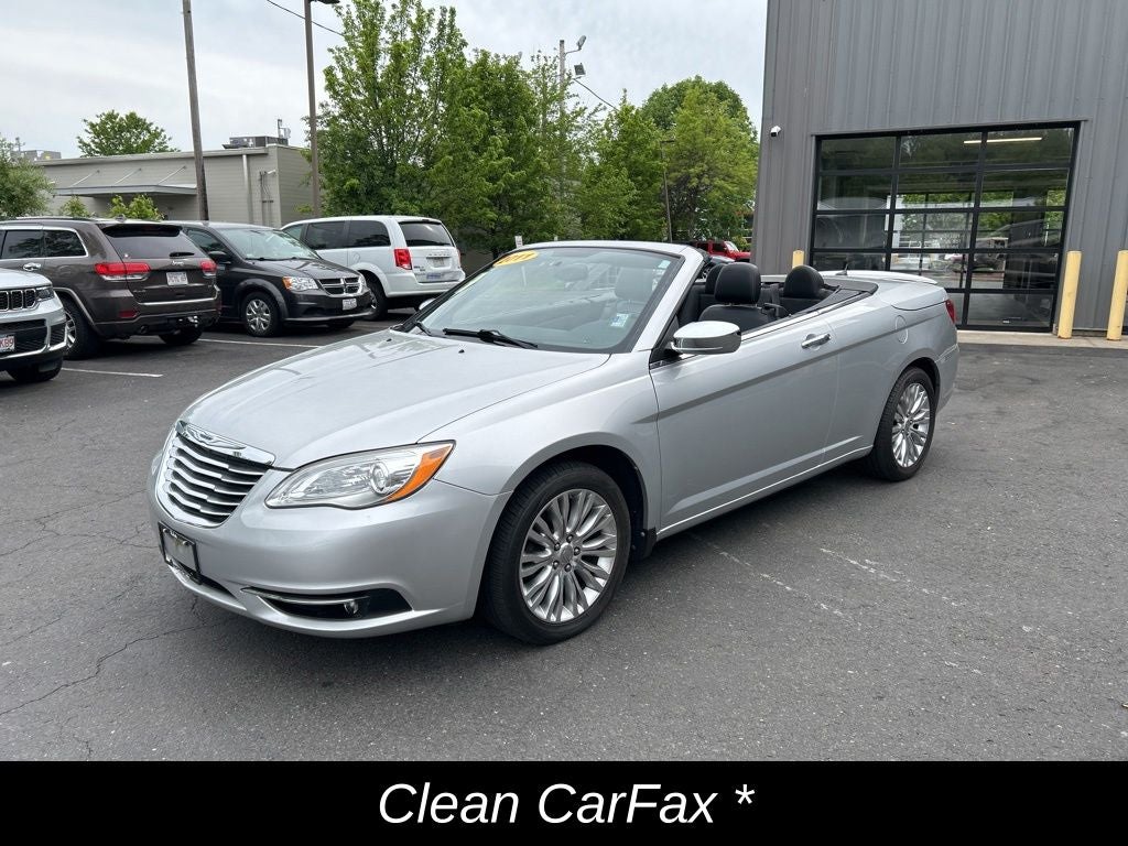 2011 Chrysler 200 Limited