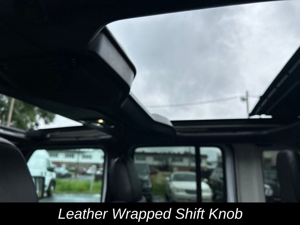 2023 Jeep Wrangler Altitude