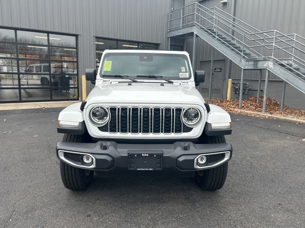 2025 Jeep Wrangler Sahara