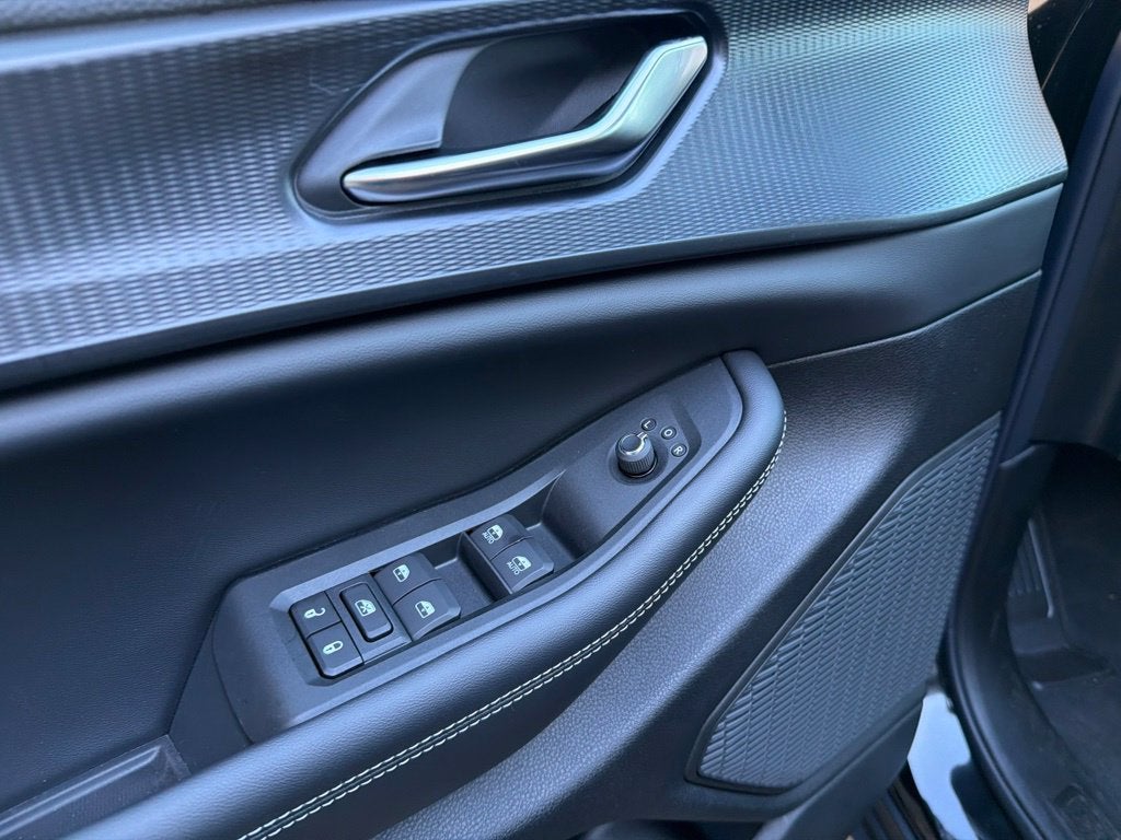 2027 Jeep Grand Cherokee Laredo X