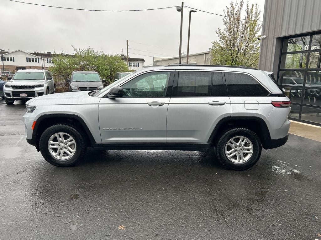 2024 Jeep Grand Cherokee Laredo