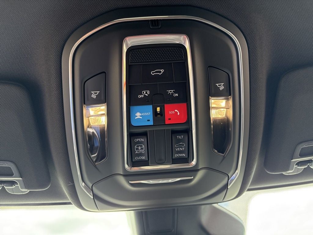 2025 Jeep Grand Cherokee Laredo X