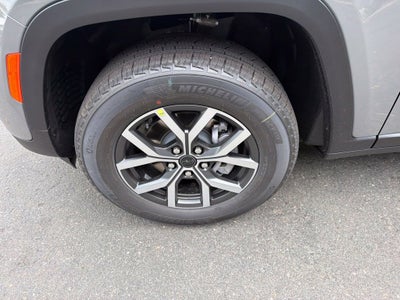 2027 Jeep Grand Cherokee Laredo X