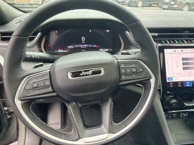 2027 Jeep Grand Cherokee Laredo X