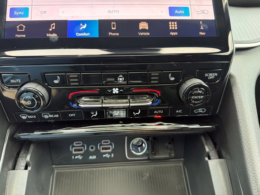 2027 Jeep Grand Cherokee Laredo X