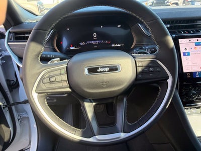 2027 Jeep Grand Cherokee Laredo X