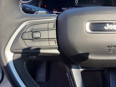 2027 Jeep Grand Cherokee Laredo X