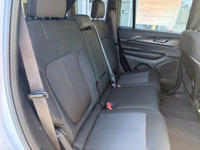 2027 Jeep Grand Cherokee Laredo X