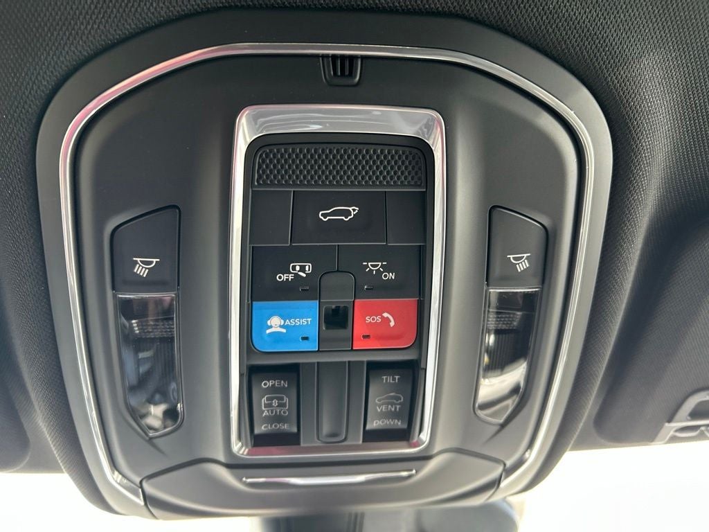 2026 Jeep Grand Cherokee Laredo X