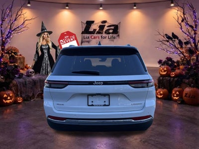 2027 Jeep Grand Cherokee Laredo X