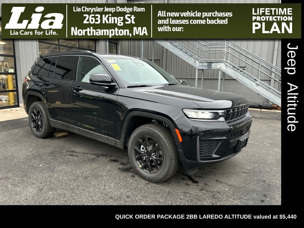 2026 Jeep Grand Cherokee Laredo