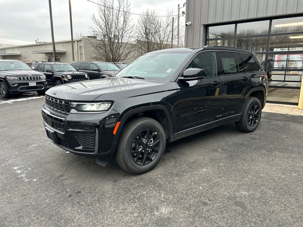 2026 Jeep Grand Cherokee Laredo