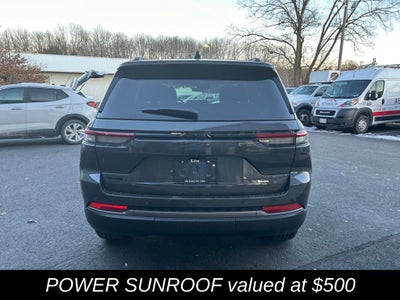 2026 Jeep Grand Cherokee Laredo