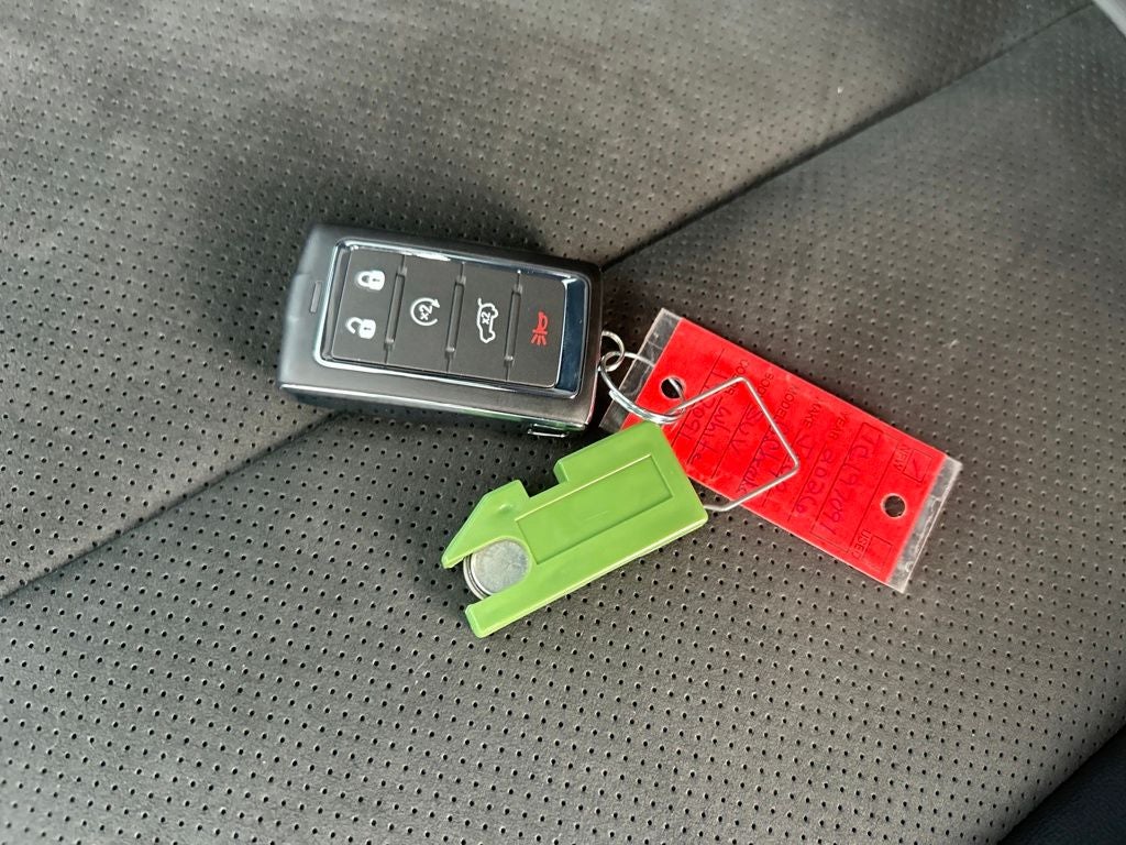 2026 Jeep Grand Cherokee Laredo