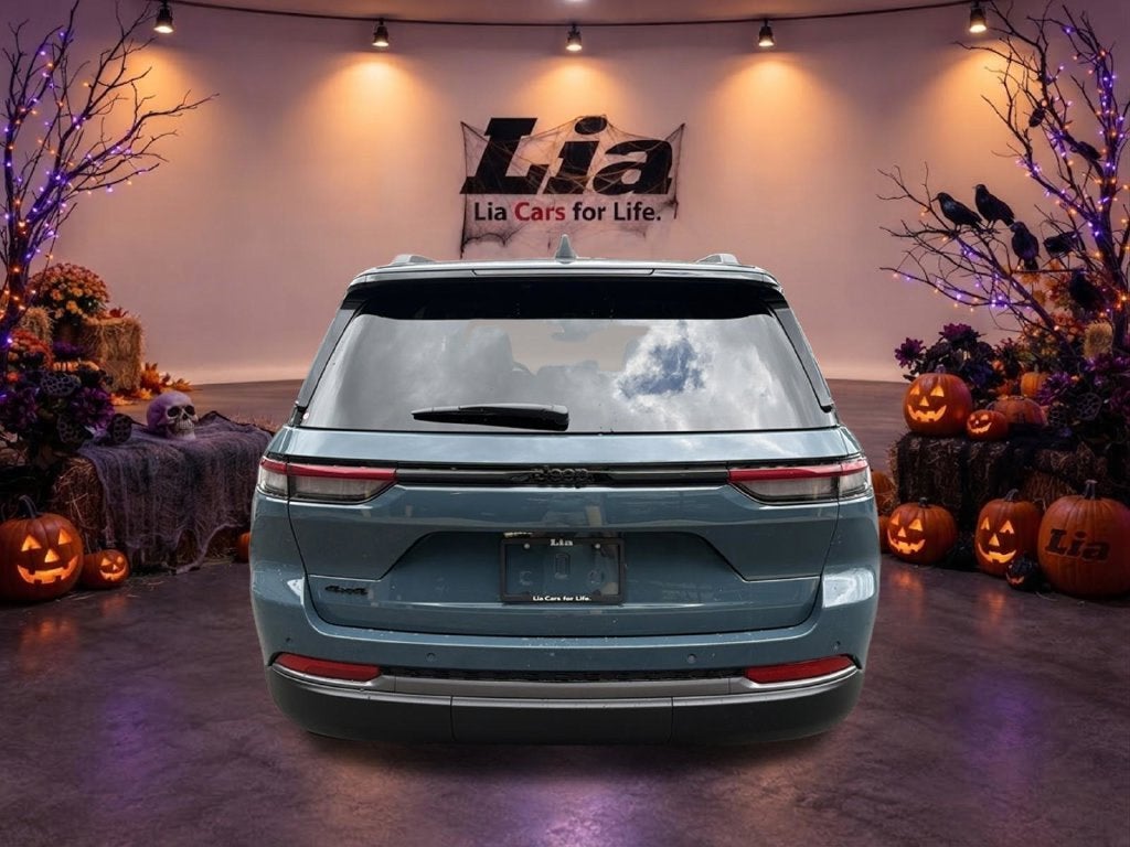 2027 Jeep Grand Cherokee Limited