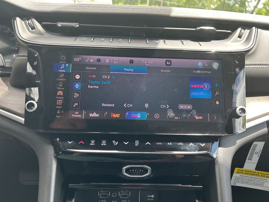 2026 Jeep Grand Cherokee Limited Reserve
