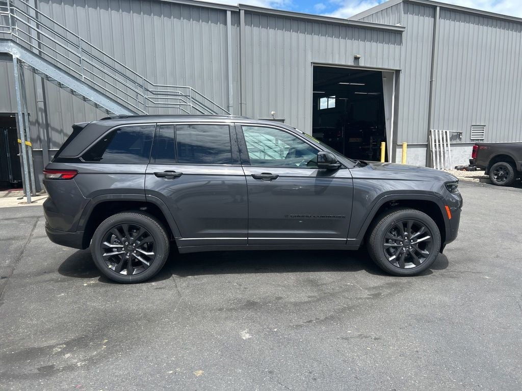 2026 Jeep Grand Cherokee Limited Reserve