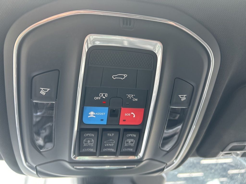 2026 Jeep Grand Cherokee Limited Reserve