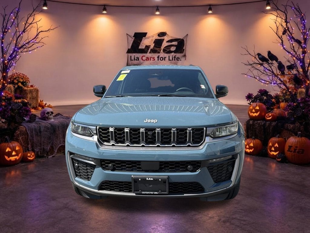2027 Jeep Grand Cherokee Limited