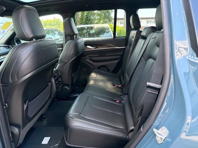 2027 Jeep Grand Cherokee Limited