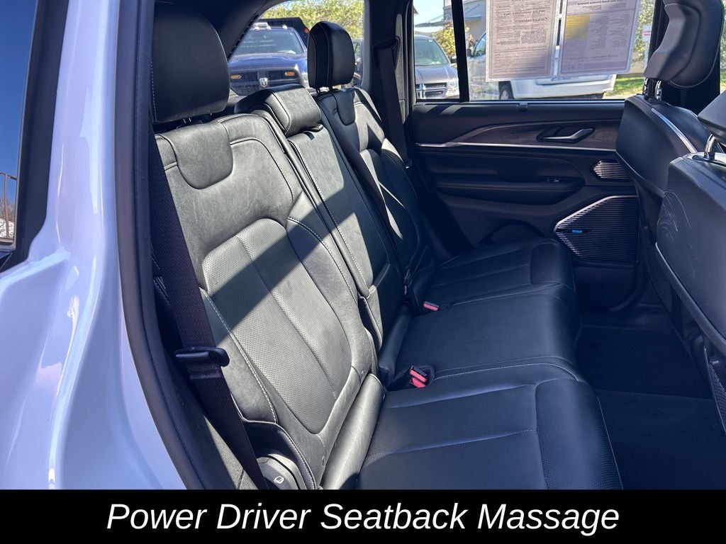 2023 Jeep Grand Cherokee Overland